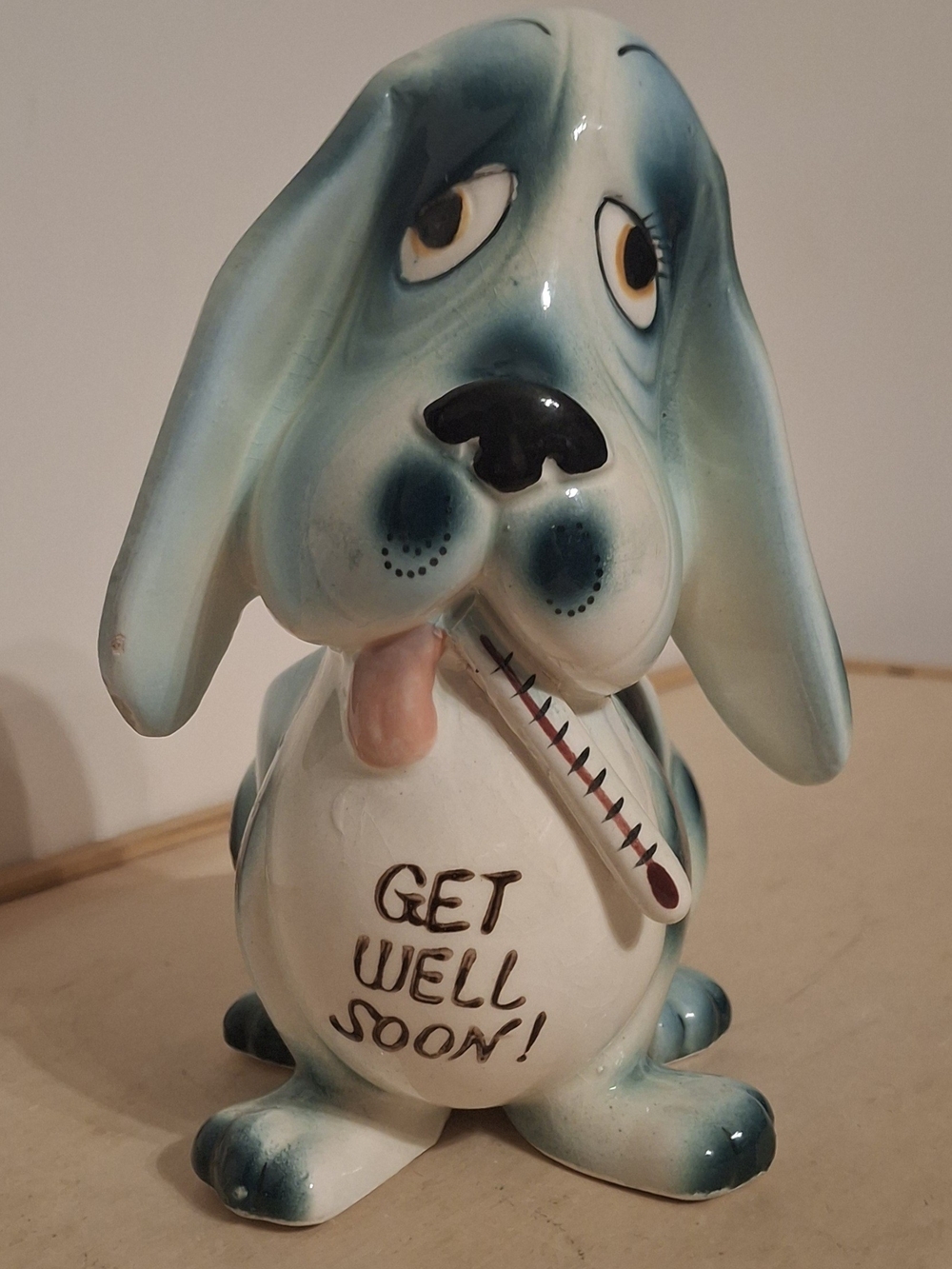 Vtg 1960s Reubens Original basset hound ceramic planter "GET WELL SOON" message